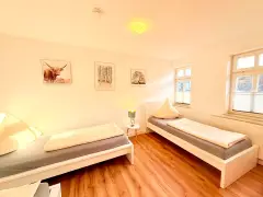 schlafzimmer1.webp